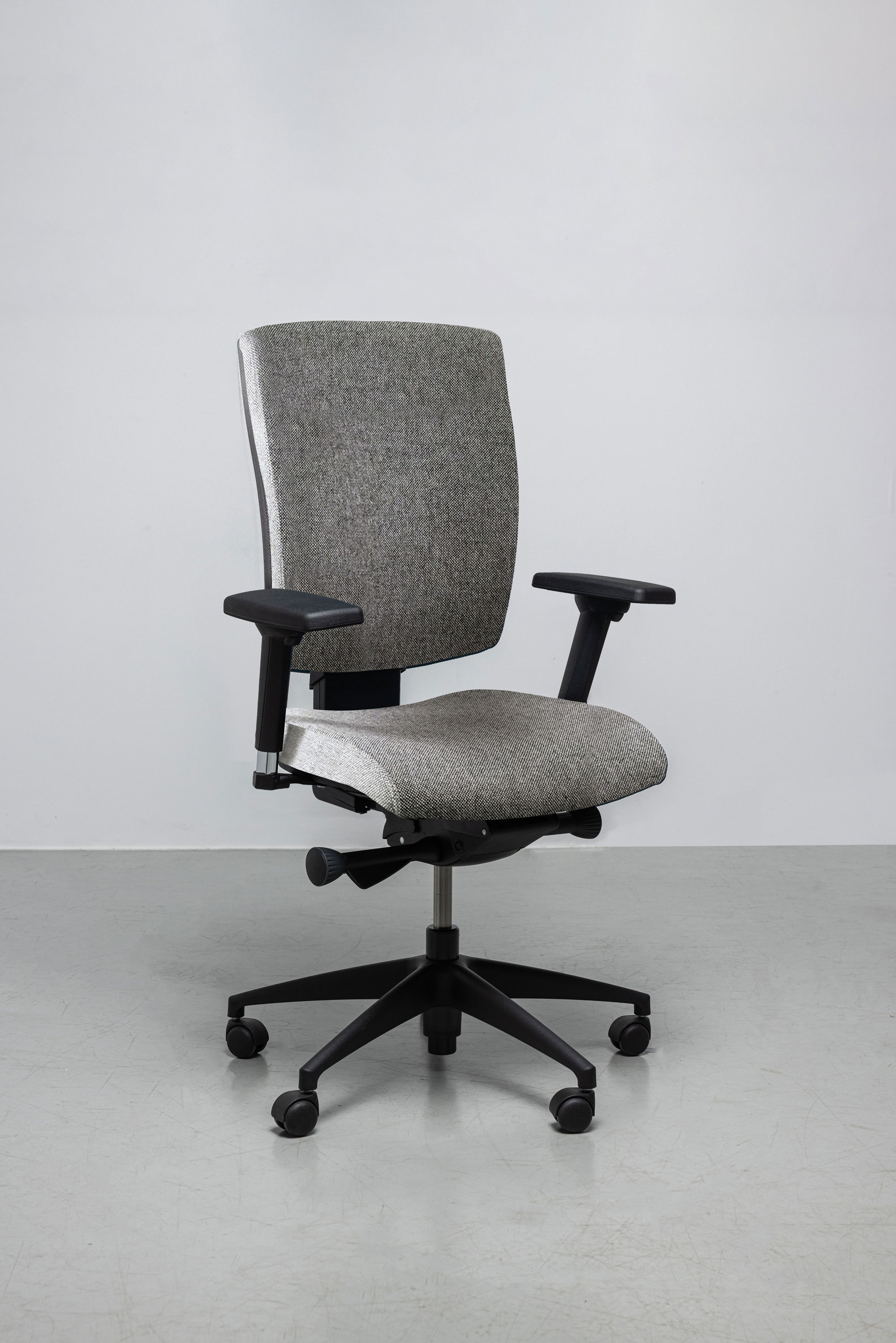 Fauteuil De Bureau Ergonomique Good Gauthier Garni De Navailles