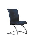 Chaise visiteur en cuir gea marin Strong Auguste piètement luge