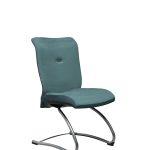Chaise visiteur en polyester recyclé cura bleu clair Strong Auguste piètement luge