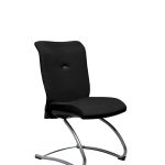 Chaise visiteur en polyester recyclé cura noir Strong Auguste piètement luge