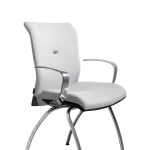 Chaise visiteur en tissu polyester recyclé gris Strong Auguste 4 pieds