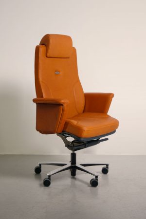 Fauteuil de bureau de direction en cuir Lead Ernest de trois Quart NAVAILLES