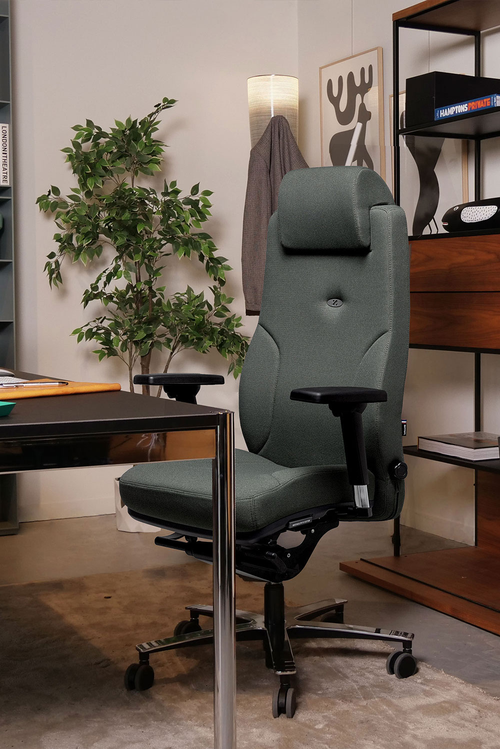 Fauteuil de bureau ergonomique Lead Ernest en tissu, made in France de chez Navailles. Adapté à tous types de bureau, fauteuil de grande qualité