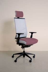 Fauteuil de bureau ergonomique en tissu rose Great Marcel Resille de trois Quart NAVAILLES
