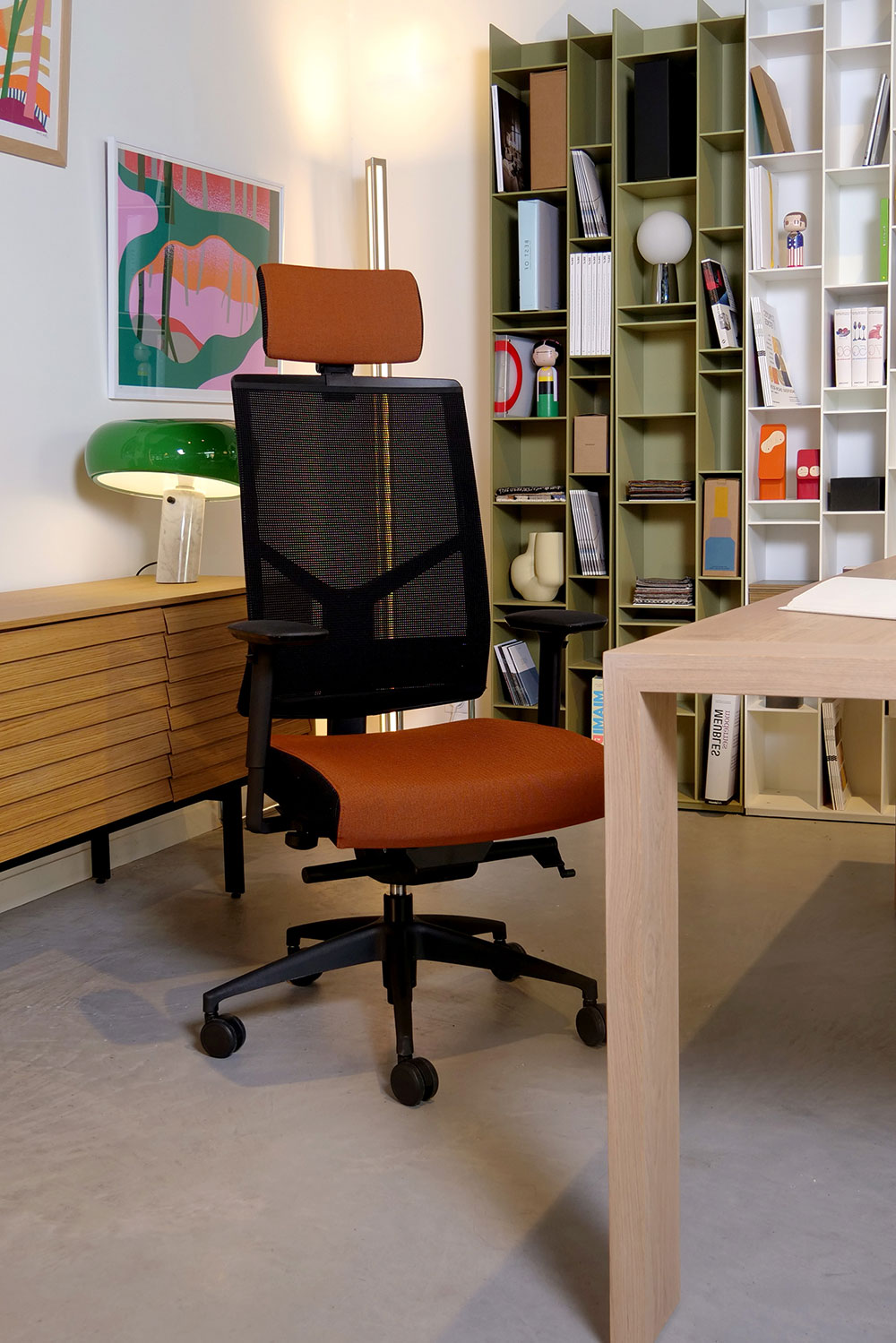 Fauteuil de bureau ergonomique fabriqué en France en résille Great Marcel