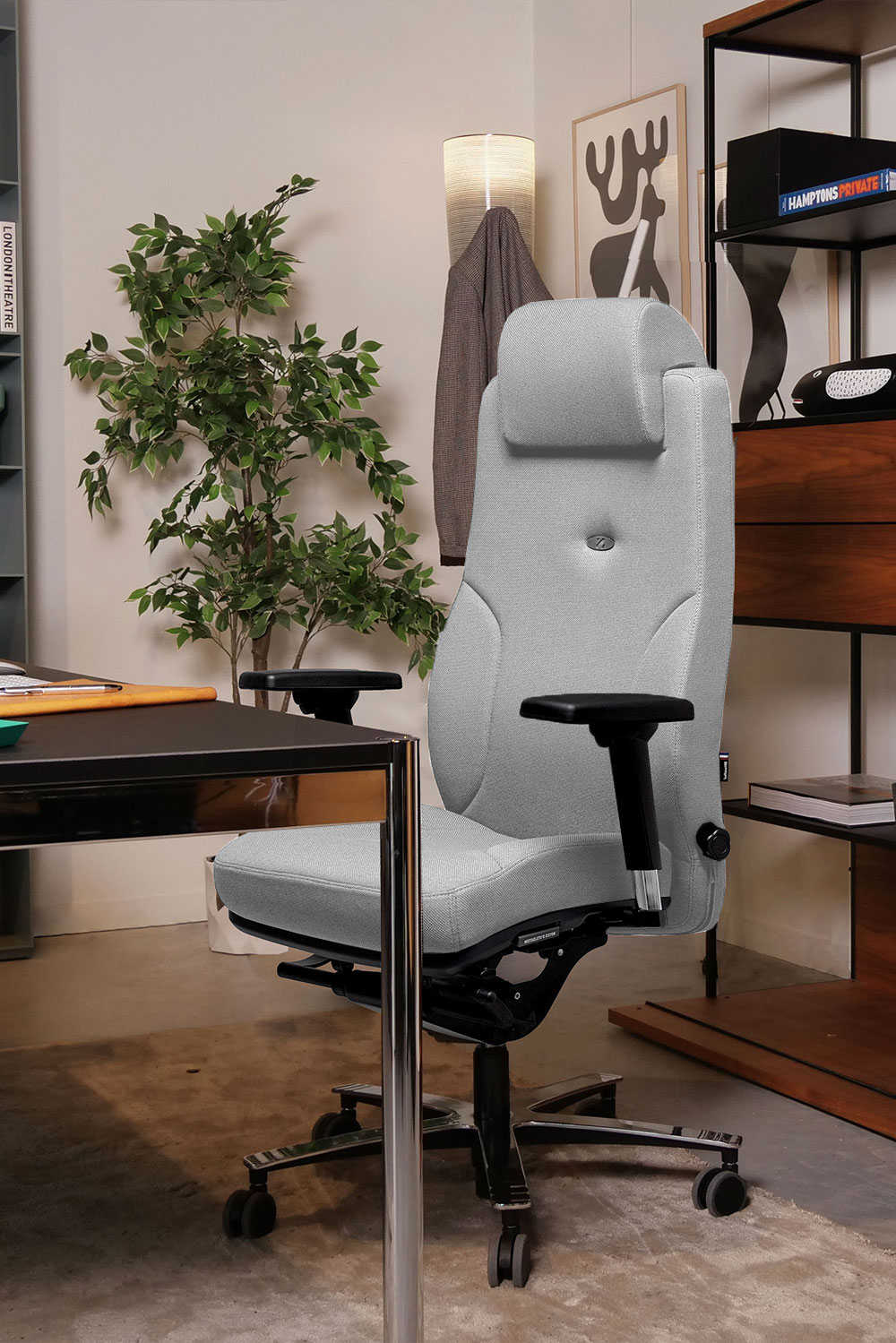 Fauteuil de bureau ergonomique Lead Ernest en tissu cura gris, made in France de chez Navailles. Adapté à tous types de bureau, fauteuil de grande qualité