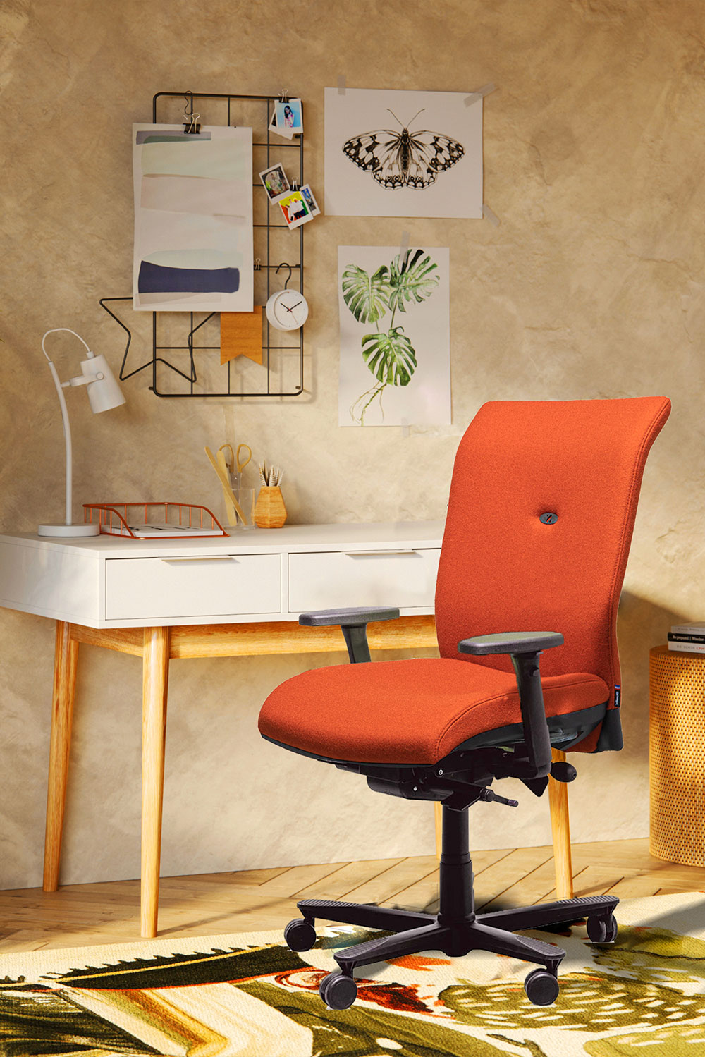 Fauteuil de bureau ergonomique Strong Auguste petit dossier. Fauteuil de qualité et made in France de chez Navailles.
