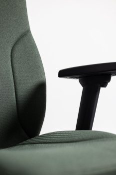 côté d'un fauteuil de bureau ergonomique lead ernest en tissu cura vert